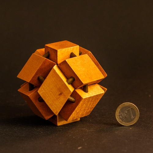 CT 330 Dodeca Boule – 8cm by Arjeu