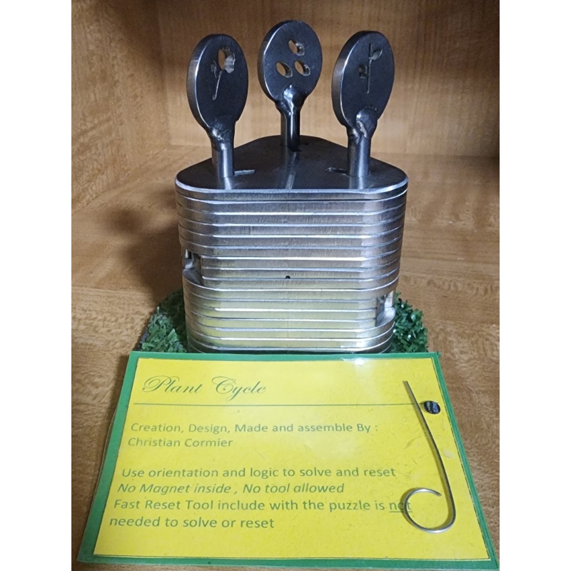 Plant Cycle #001 by Christian Cormier