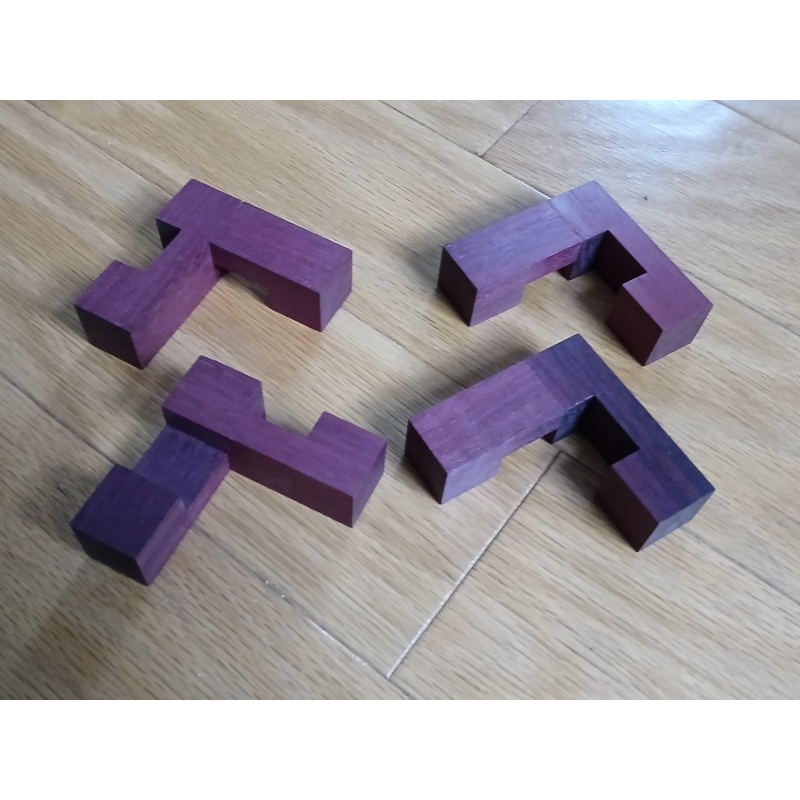 Stuffing Burr by Dr. Volker Latussek