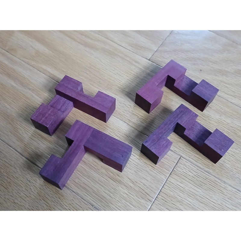 Stuffing Burr by Dr. Volker Latussek