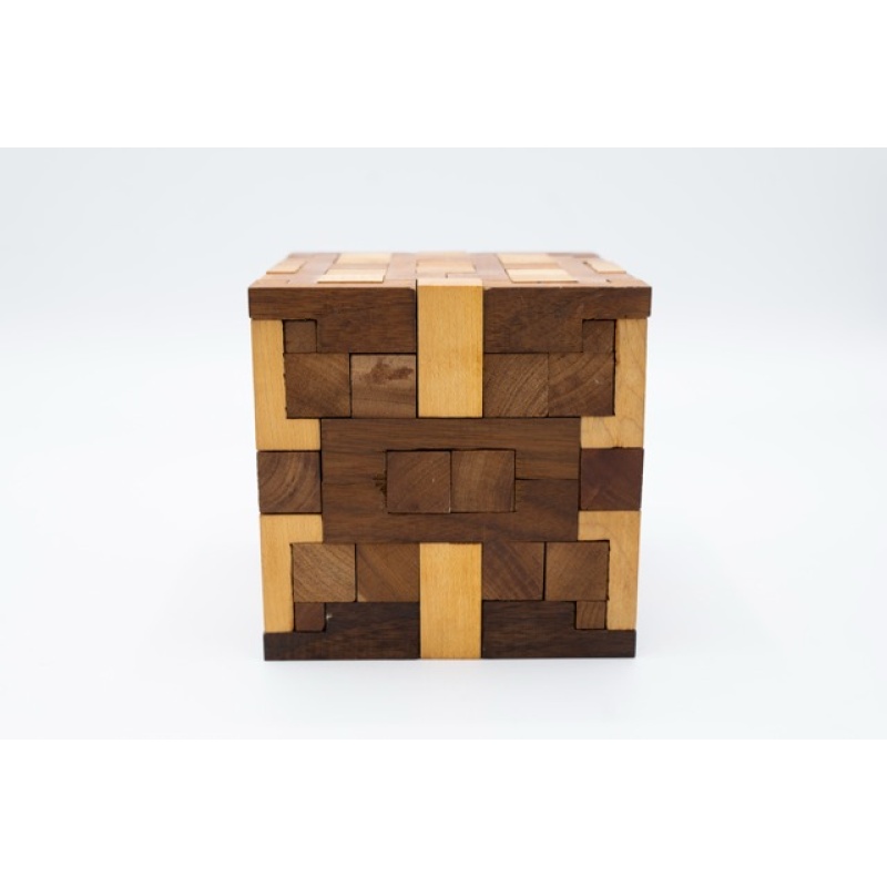 Cutler Cube (Bill Cutler's 66-piece burr) - likely original Type B