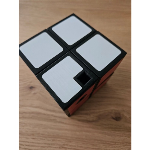 Knot a 2x2 by Rex Rossano Perez