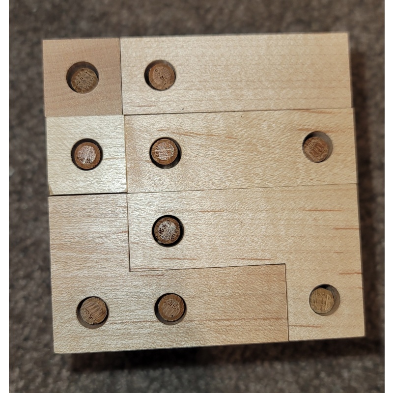 Cubicdissection: Logical Progression Interlocking Cube