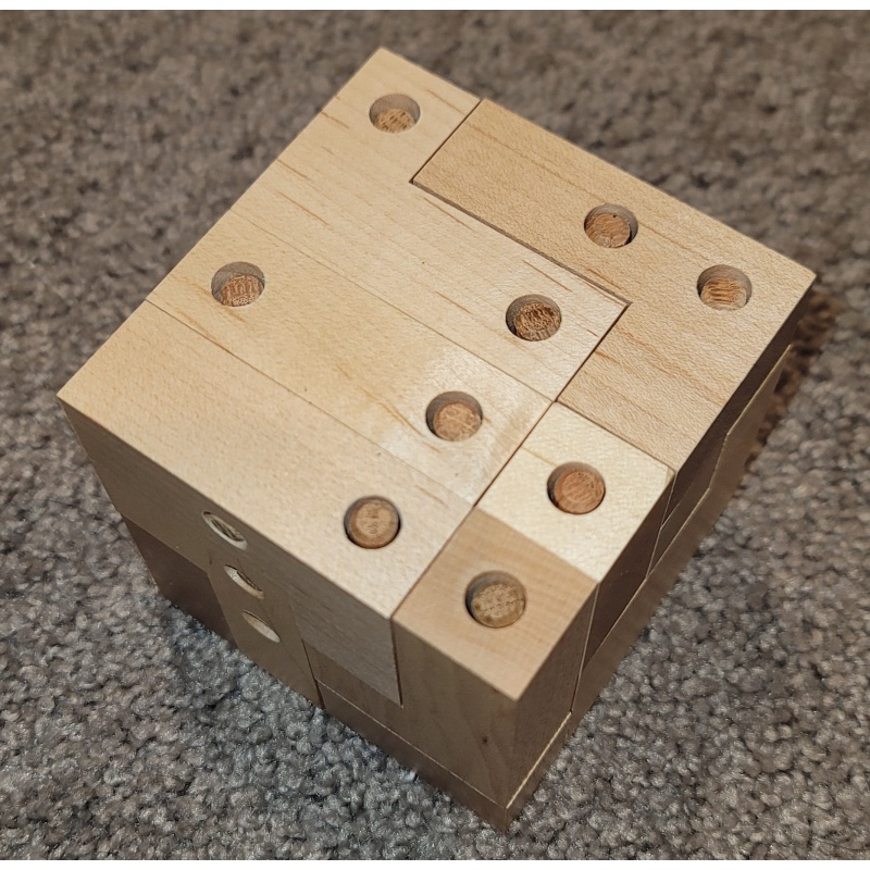 Cubicdissection: Logical Progression Interlocking Cube
