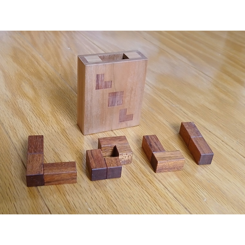 LOL by Frederic Boucher