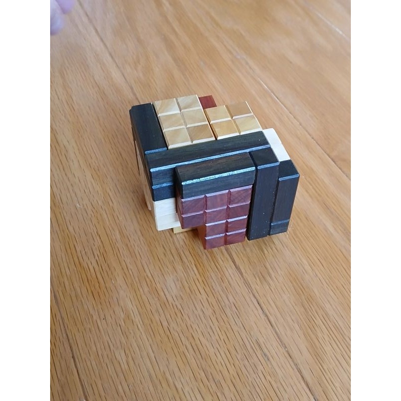 Neighburr by Christoph Lohe