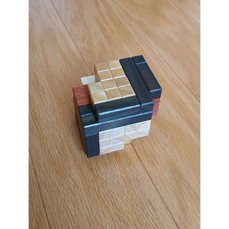 Neighburr by Christoph Lohe