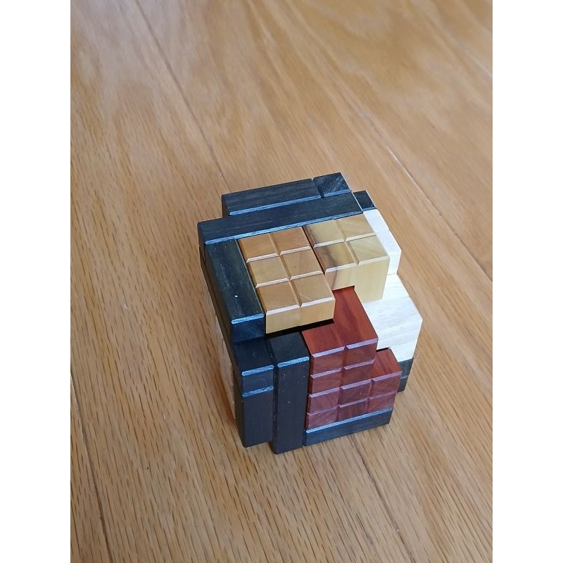 Neighburr by Christoph Lohe