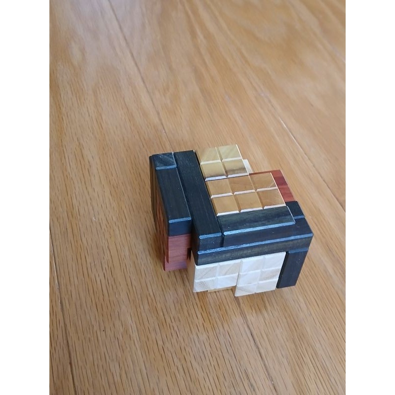 Neighburr by Christoph Lohe