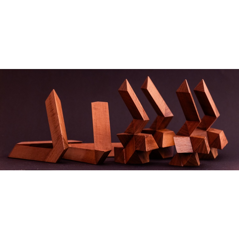 Level 6 Tetrahedron by Wayne Daniels