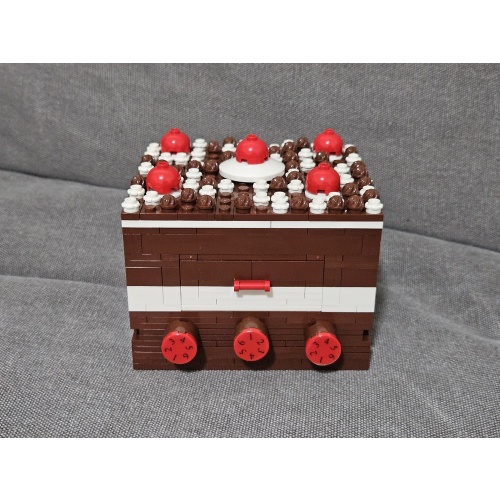 Cakes and Pies by Andrew Parr
