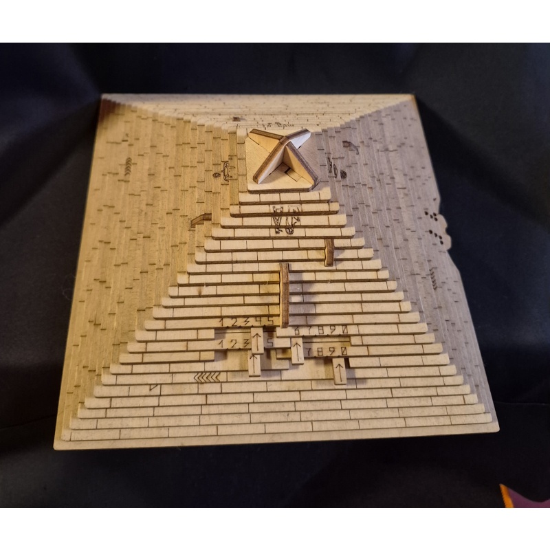 Quest Pyramid by EscapeWelt