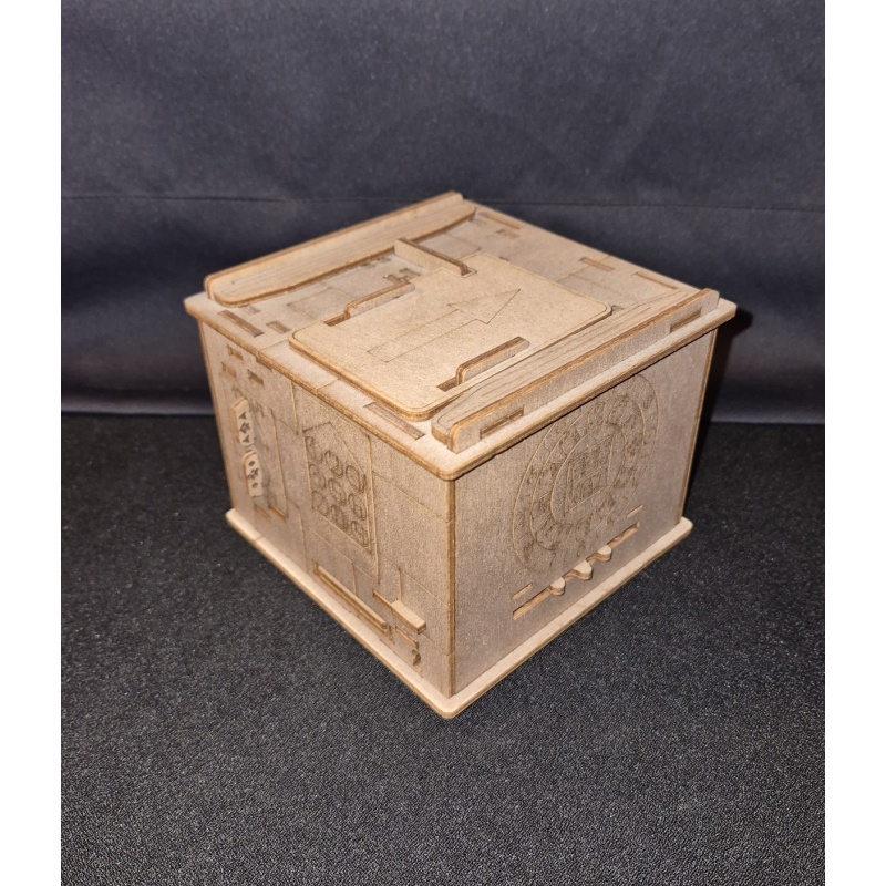 Space Box by EscapeWelt