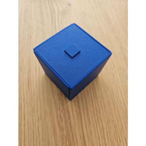 Button box by Mowens