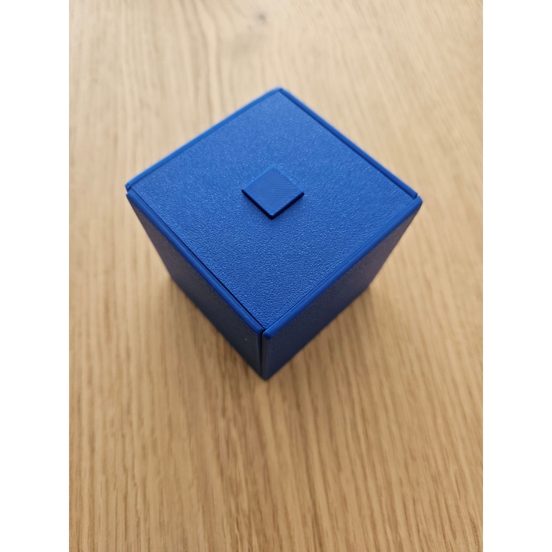Button box by Mowens