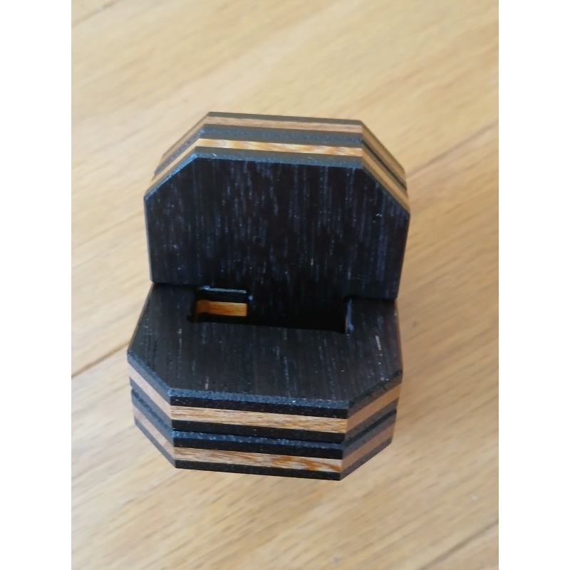 Dark Matter Burr by Juno