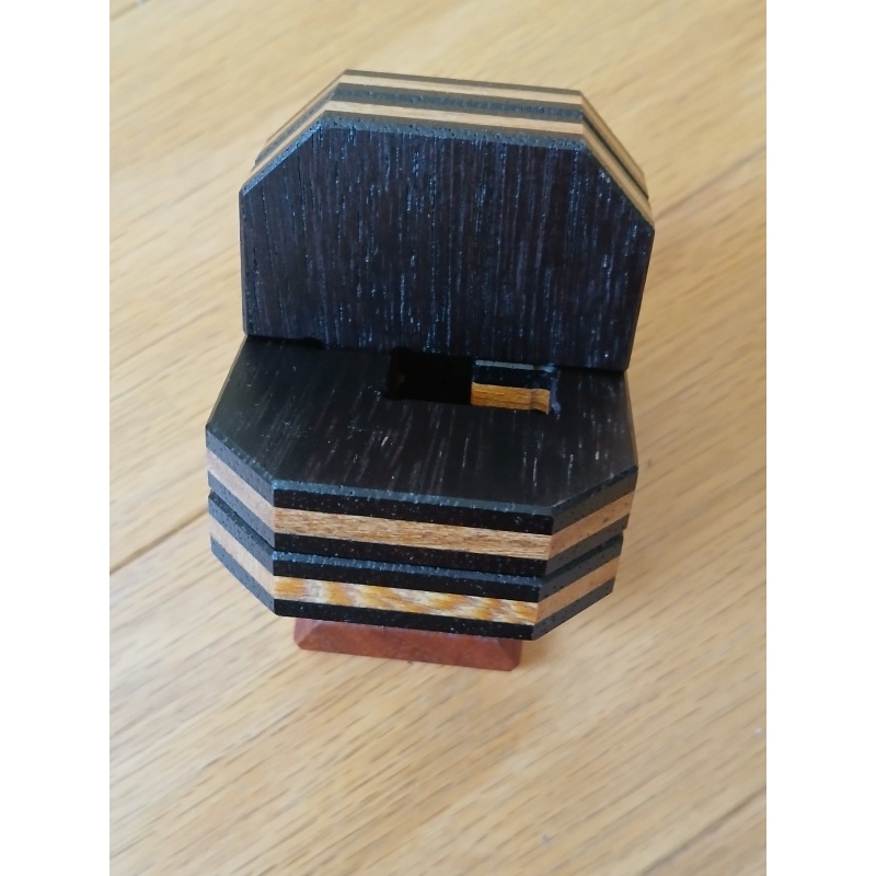 Dark Matter Burr by Juno
