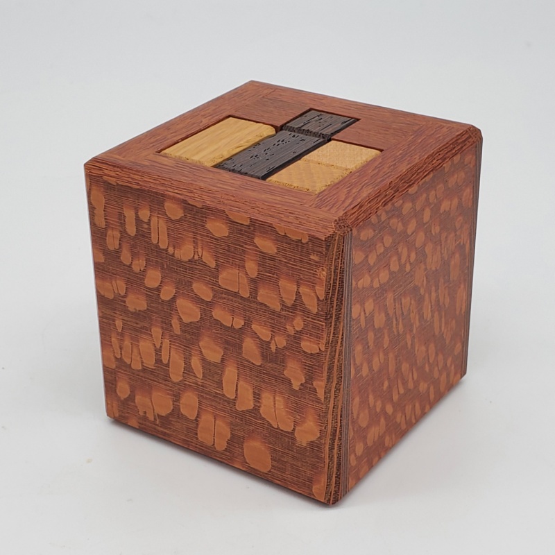 Cubyful 2 by Lucie Pauwels and Eric Fuller