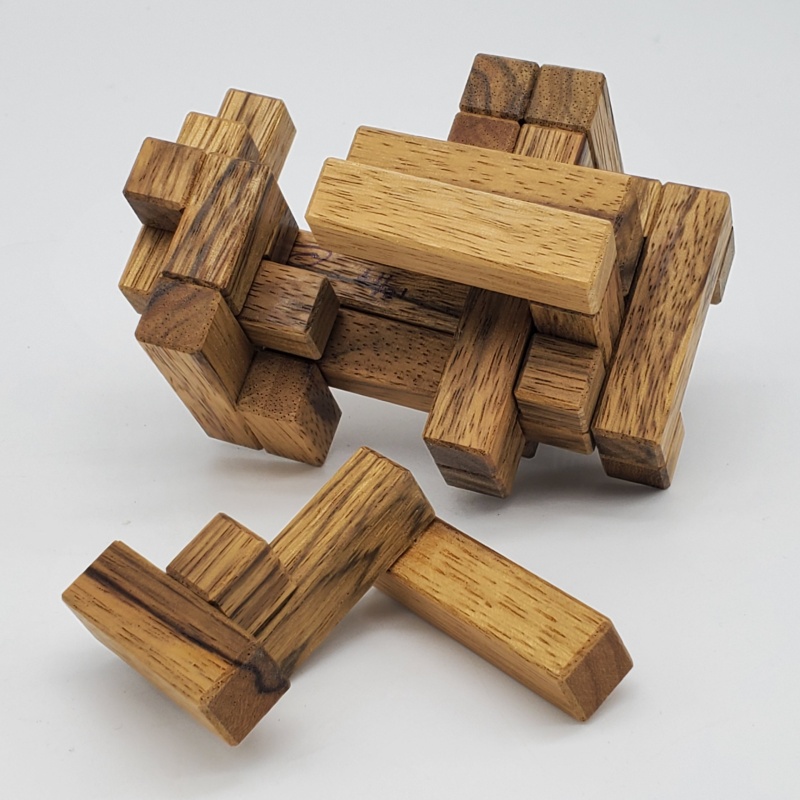 Knotted Burr by Noah Prettyman and Eric Fuller