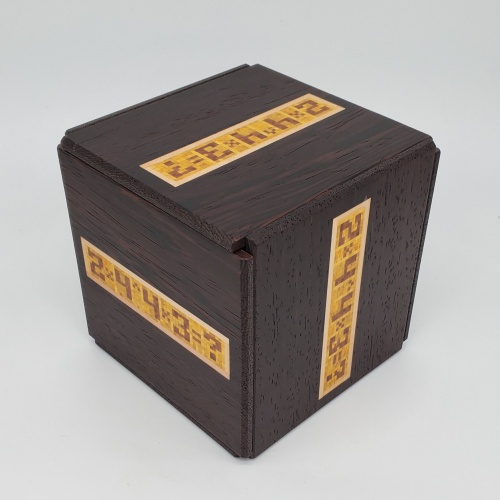 Quaternary Box (1536 move box) by Hiroshi Iwahara