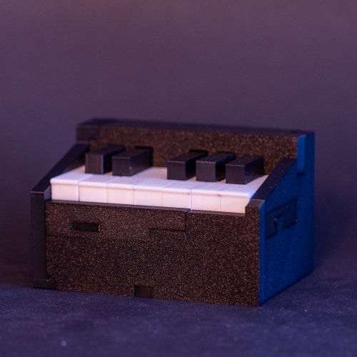 Piano Box by Mowens