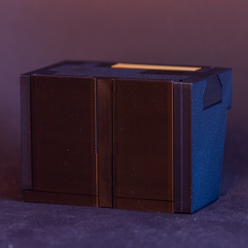 Piano Box by Mowens
