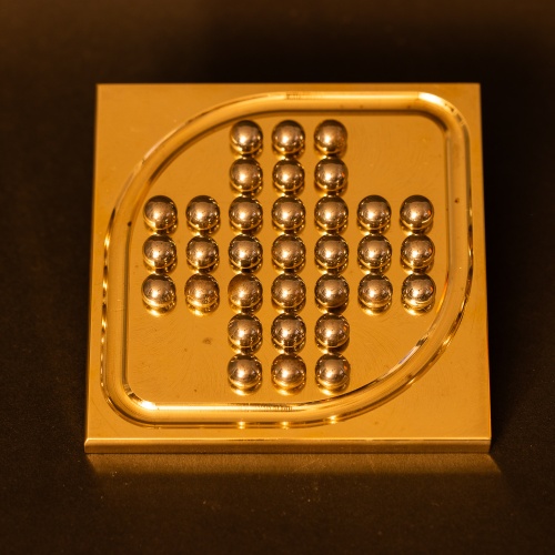 Brass solitaire - 1.7kg!