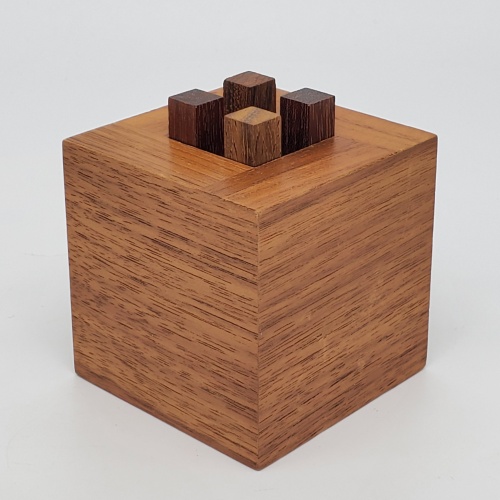 Lolly Box by Alfons Eyckmans and Eric Fuller