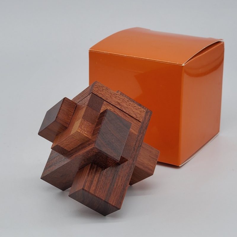 Claw 3 by Alfons Eyckmans and Eric Fuller