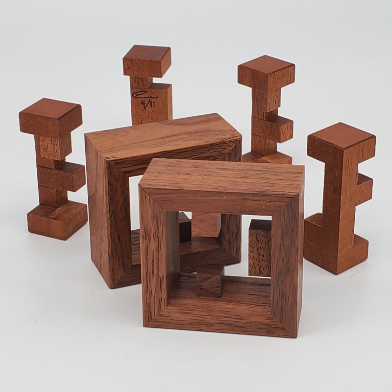Four in Two by Stéphane Chomine and Eric Fuller