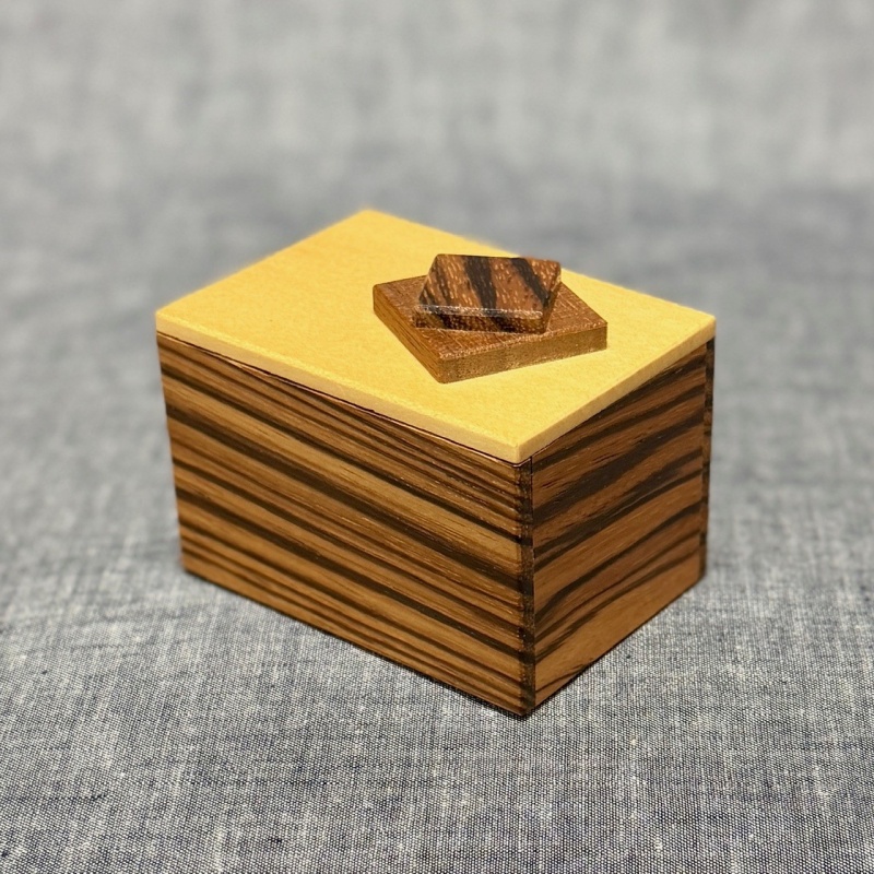 Karakuri Marble Cake (KS-4-2) KCG