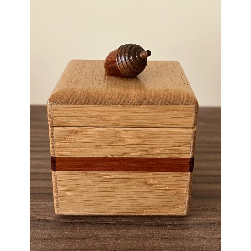 Karakuri Acorn Box