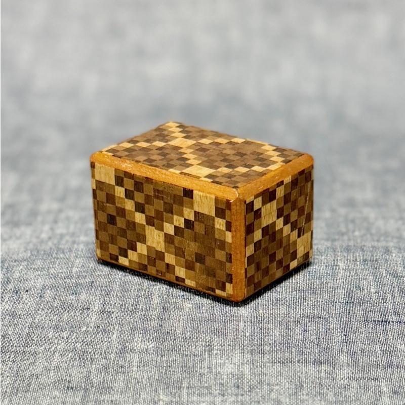 Mame-Himitsu-Bako by Yoshio Okiyama KCG