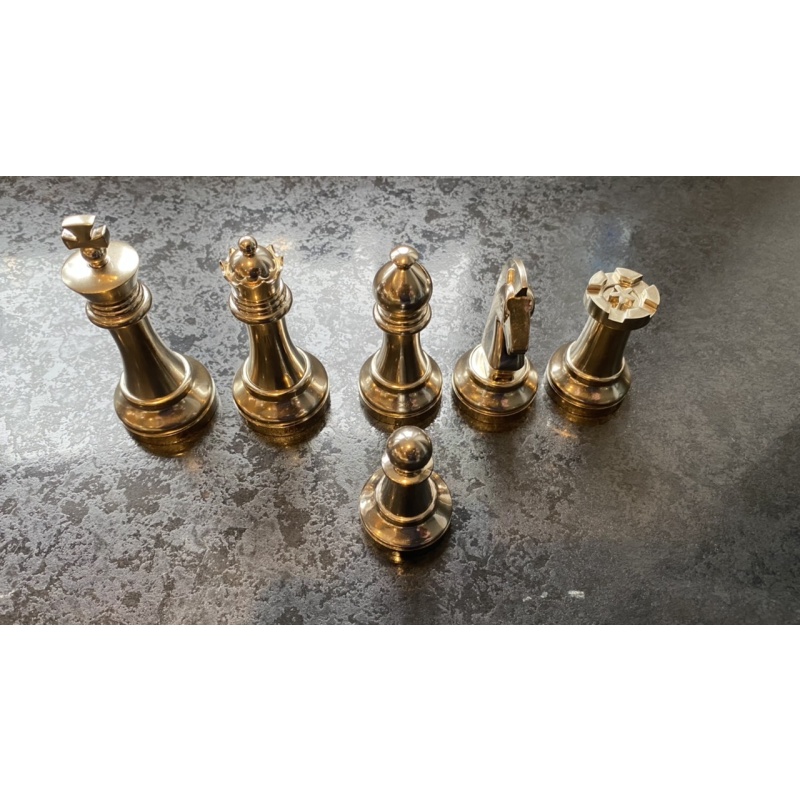 Full chess set