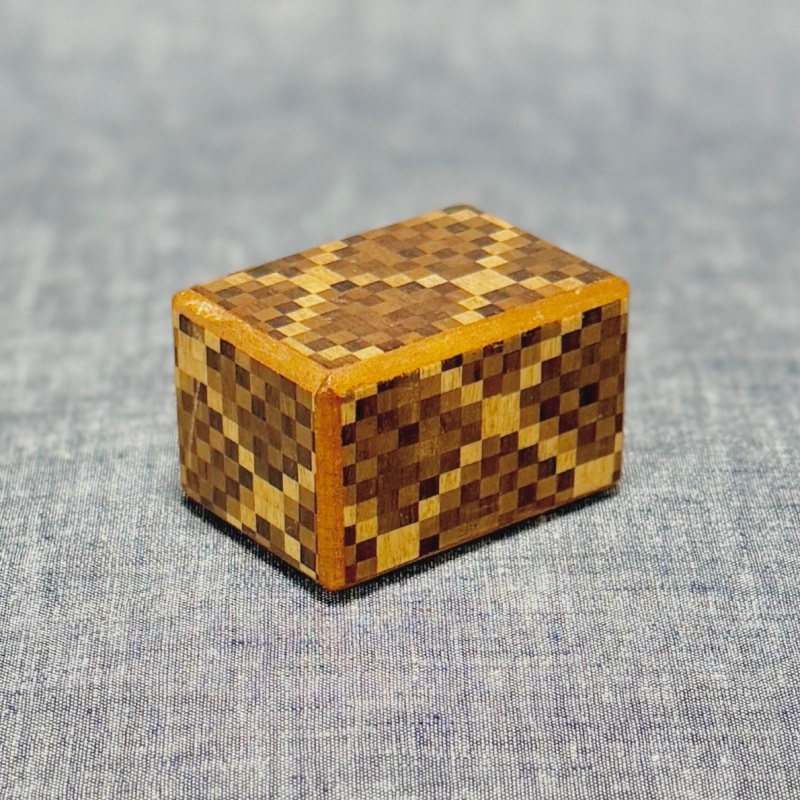 Mame-Himitsu-Bako by Yoshio Okiyama KCG