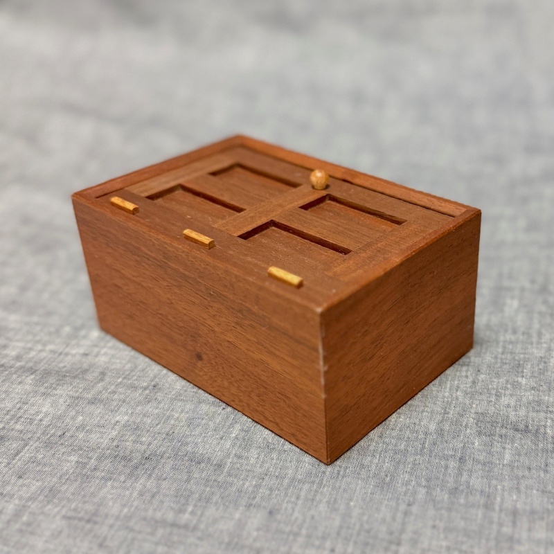 Karakuri Door (SE-1) by Karakuri Creation Group KCG