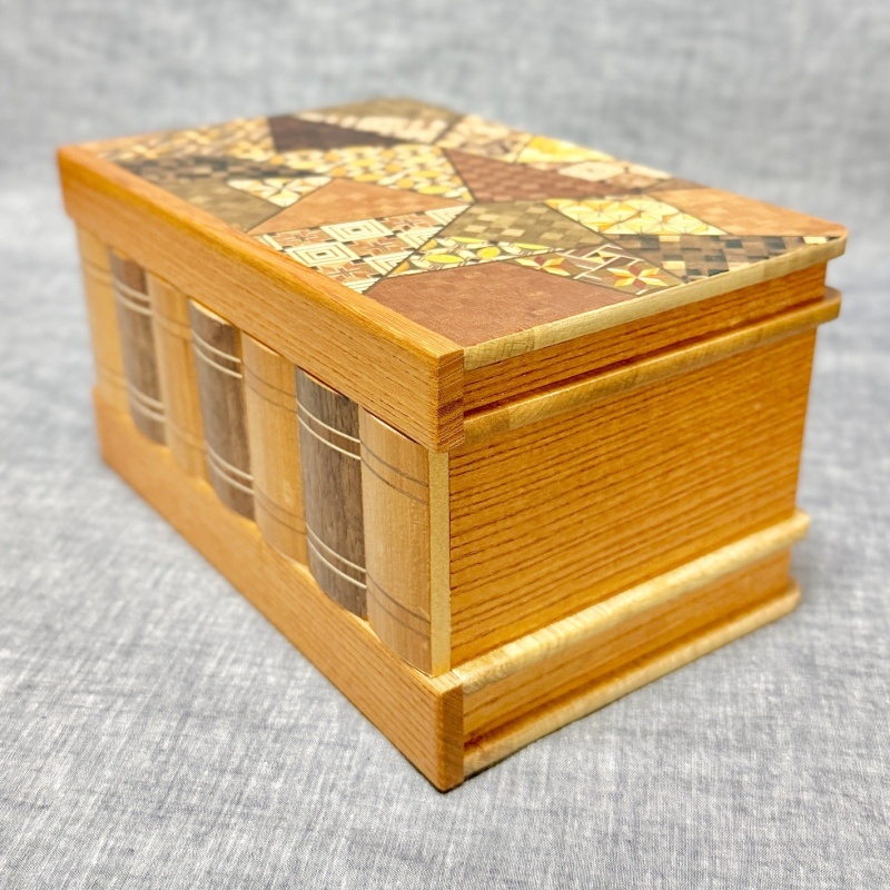 Book Type Secret Box (Large) by Noboru Honma