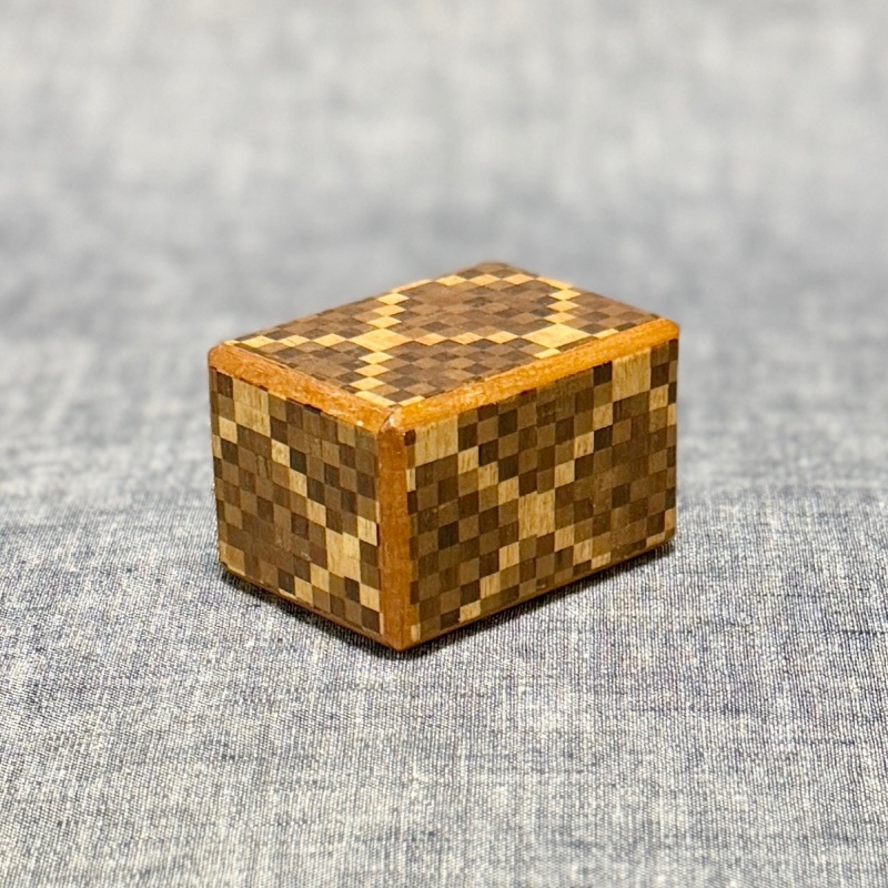 Mame-Himitsu-Bako by Yoshio Okiyama KCG