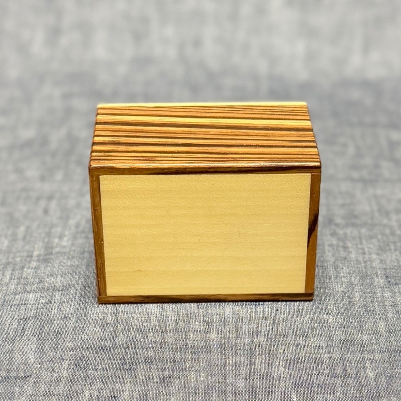 Karakuri Marble Cake (KS-4-2) KCG