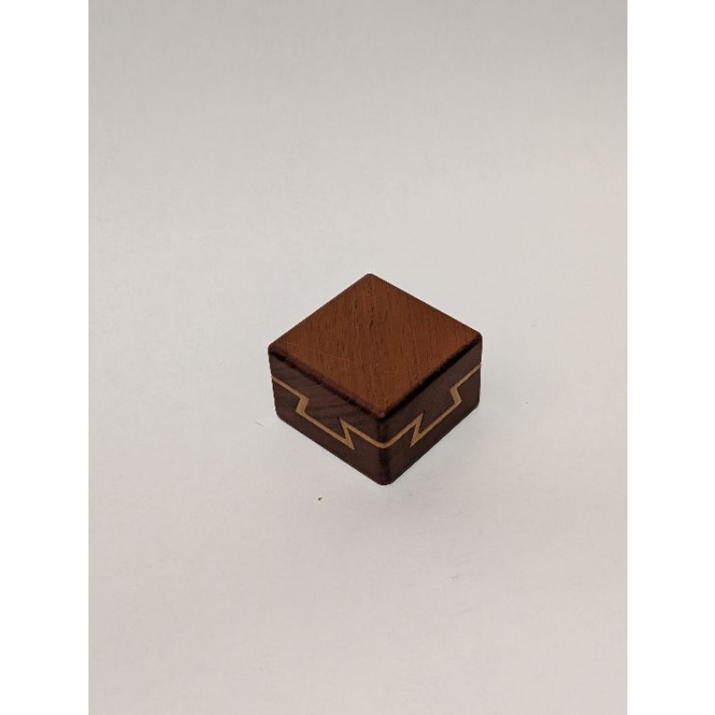 Sandfield's Three-Layer Double Dovetail - Perry McDaniel