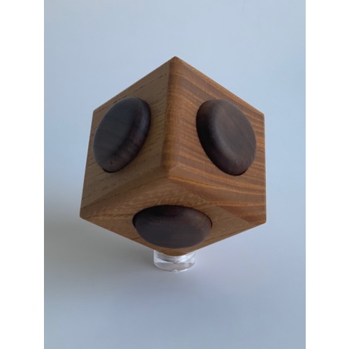 Pre-Owned  #8 Karakuri Small Box