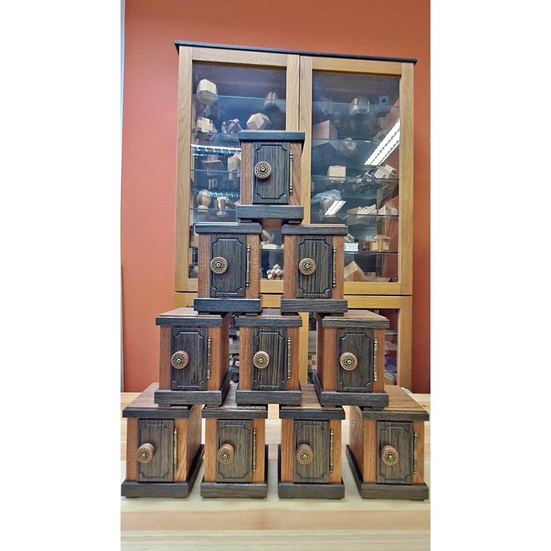 Safe 1 - Limited edition - Subfosil Oak