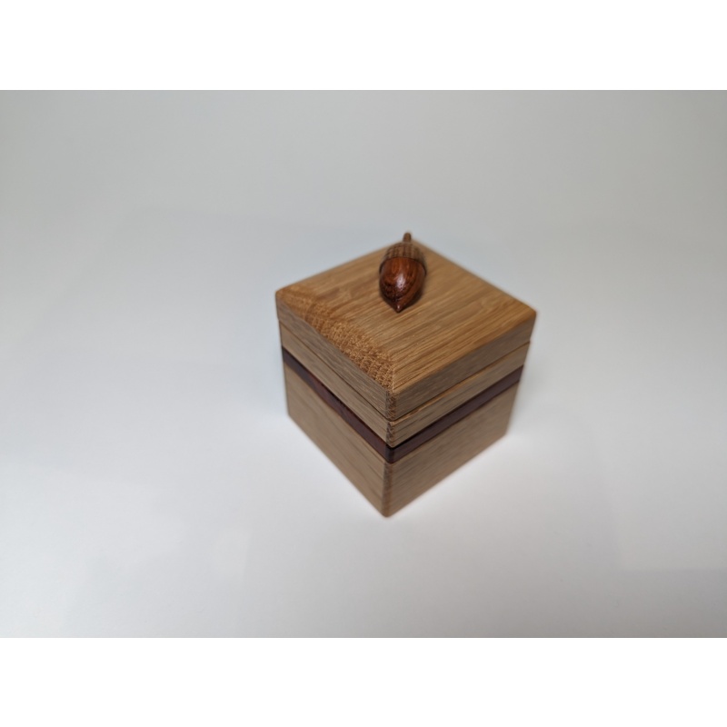 Acorn Box - Iwahara