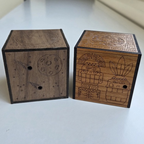Plantetary & Mayan puzzle boxes - Benno de Grote