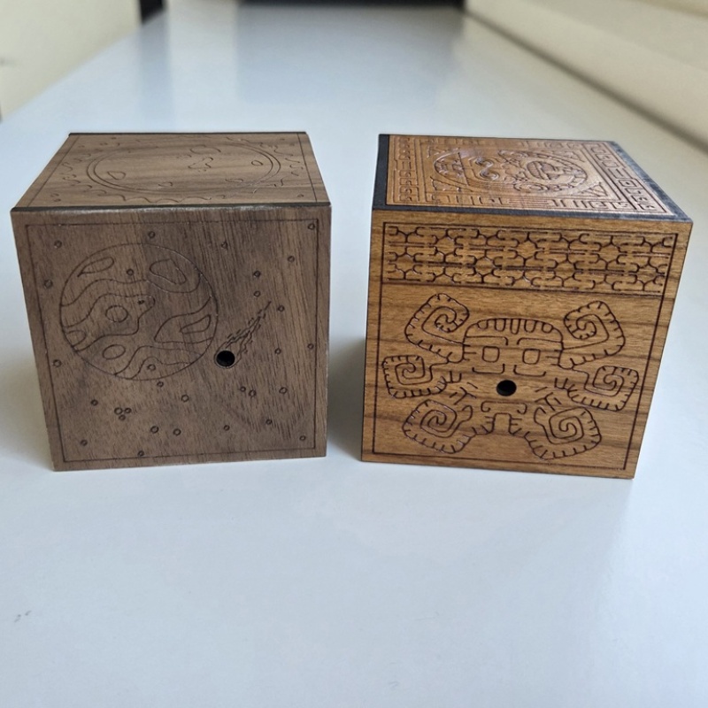 Plantetary & Mayan puzzle boxes - Benno de Grote