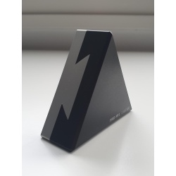 Pro No. 1 dovetail triangle (limited) by Peter Heim