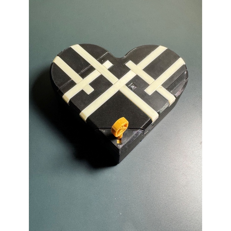 Heart Box - Ebony & Ivory