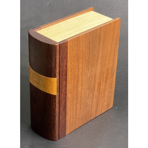 book by Tatsuo Miyamoto (Karakuri Creation Group)