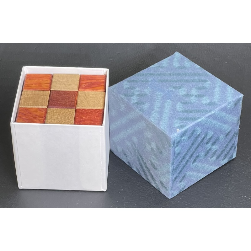 Checker Cube Box by Akio Kamei - 2001 Karakuri Christmas Gift