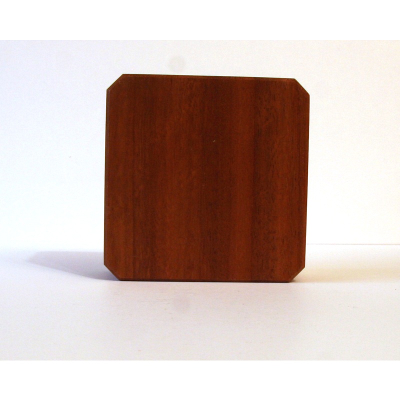 Juno - Club Case (2017)